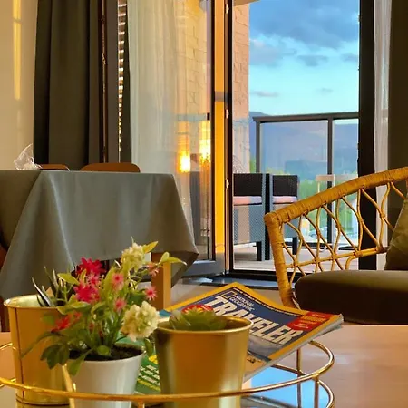 Lazy Deer - Jelenia Góra