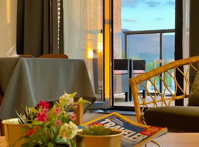 Lazy Deer - Jelenia Gora